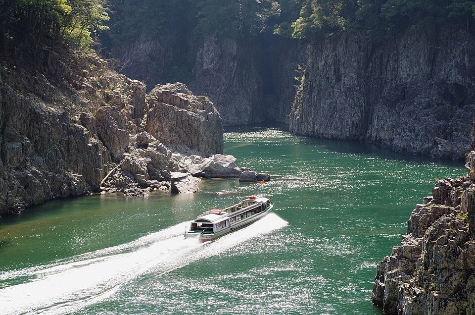 Doro Gorge Jet Boat.jpg