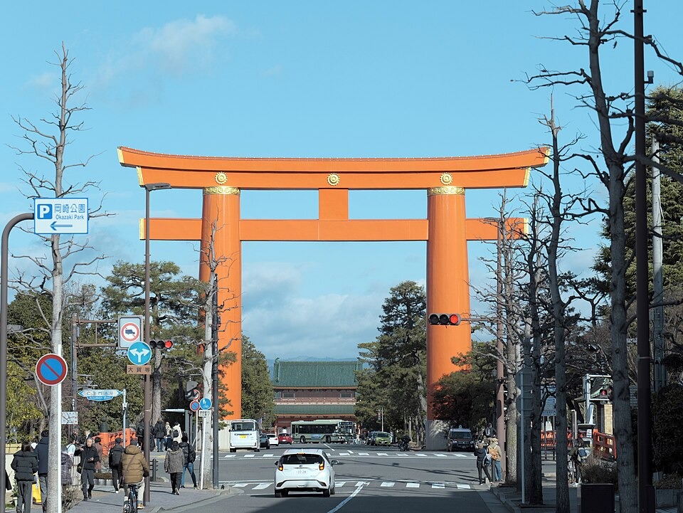 Heian Shrine in Kyoto — additional view
