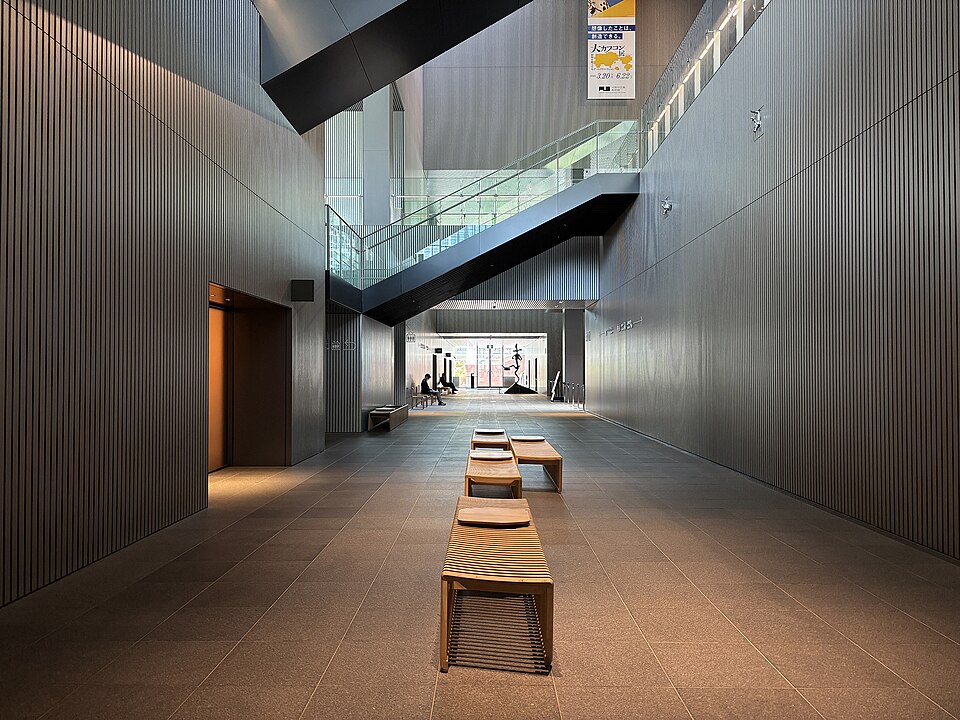 Ground-floor passage at Nakanoshima Museum of Art, Osaka